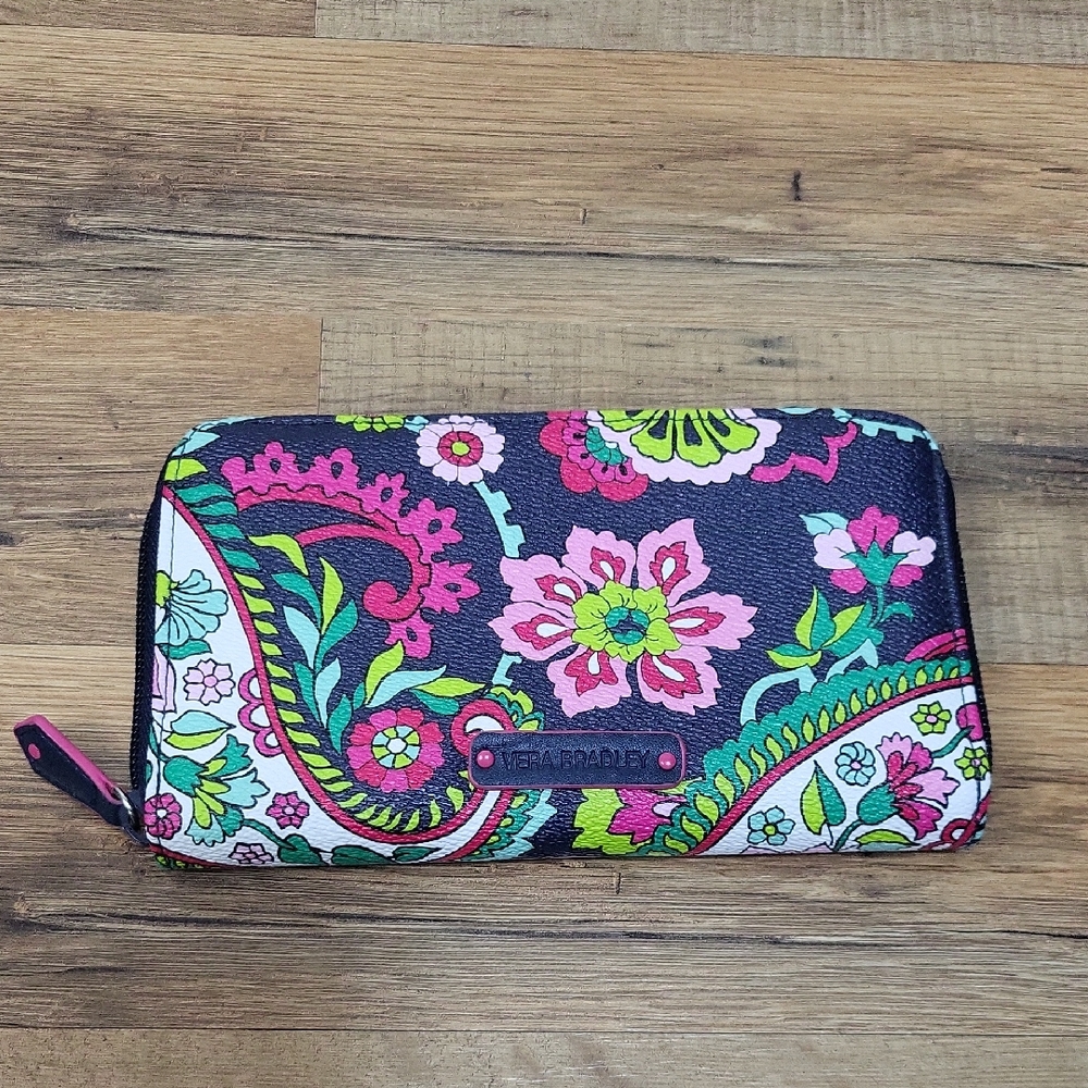 VERA BRADLEY Black Pink Retired PETAL PAISLEY Zip Around Accordian Wallet